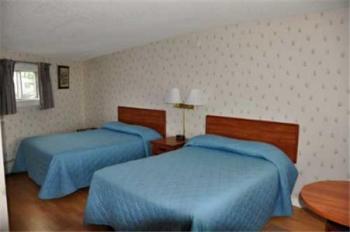 Lincoln House Motel - Lincoln, Maine